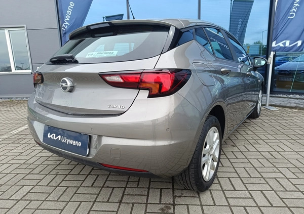 Opel Astra cena 49900 przebieg: 83337, rok produkcji 2016 z Gdańsk małe 352